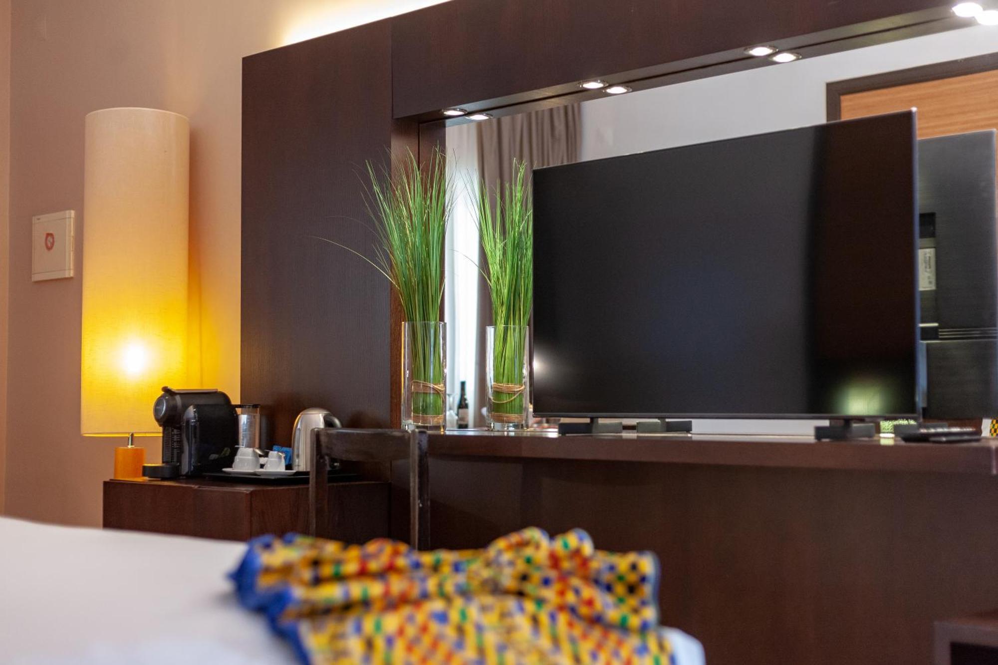 Pestana Tropico Ocean & City Hotel Praia Exteriör bild